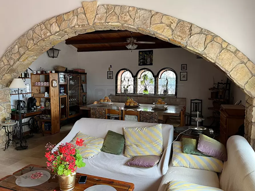 Immagine 10 di Villa in vendita  a Castellammare Del Golfo
