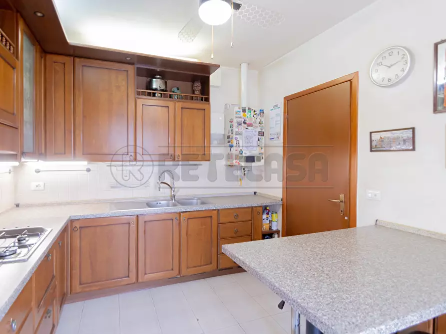 Immagine 7 di Quadrilocale in vendita  in Via Cereda 30 a Vicenza