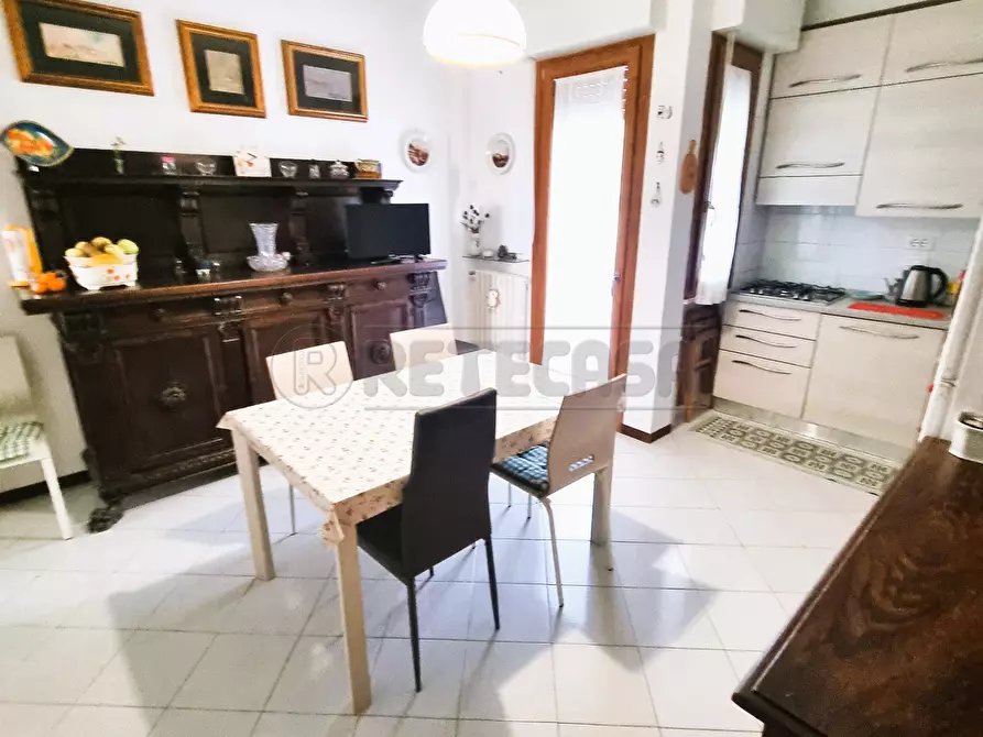 Immagine 17 di Appartamento in vendita  a Pescara