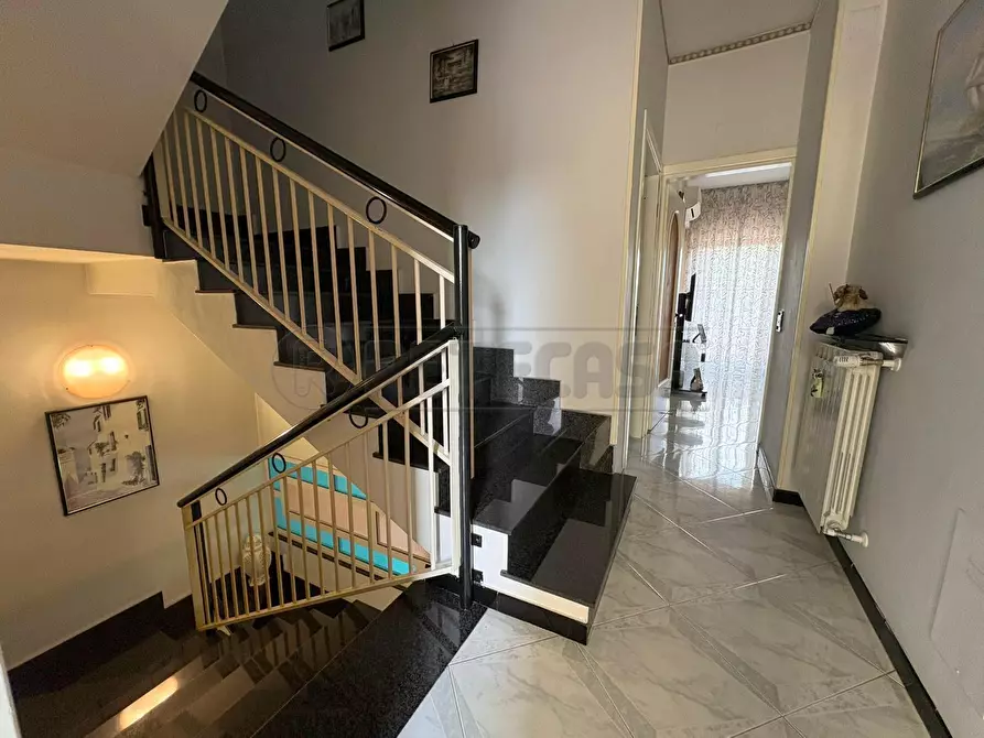 Immagine 20 di Villetta a schiera in vendita  in Via Giudice Falcone a Marcianise