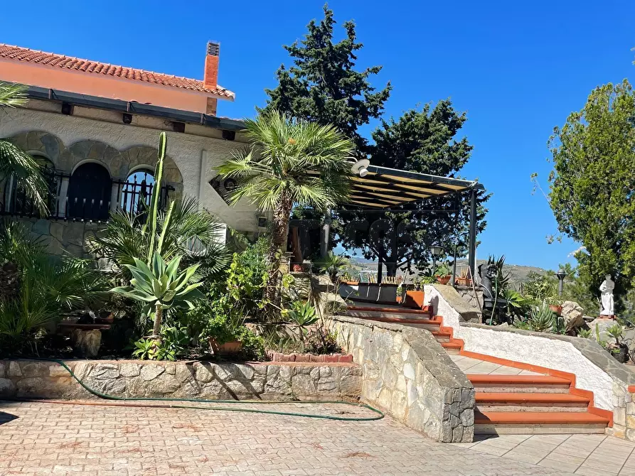 Immagine 73 di Villa in vendita  a Castellammare Del Golfo