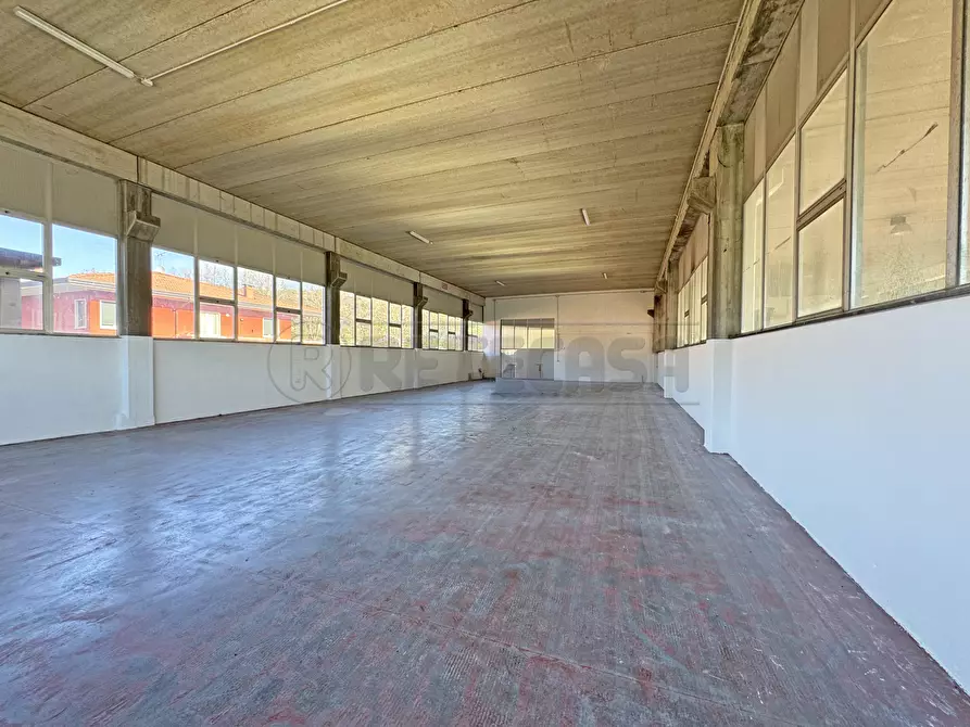 Immagine 1 di Magazzino in affitto  in Via Maglio di Sopra 19 a Cornedo Vicentino