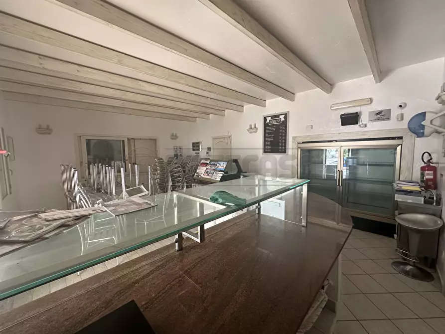 Immagine 14 di Pizzeria / Pub in vendita  a Campobello Di Mazara
