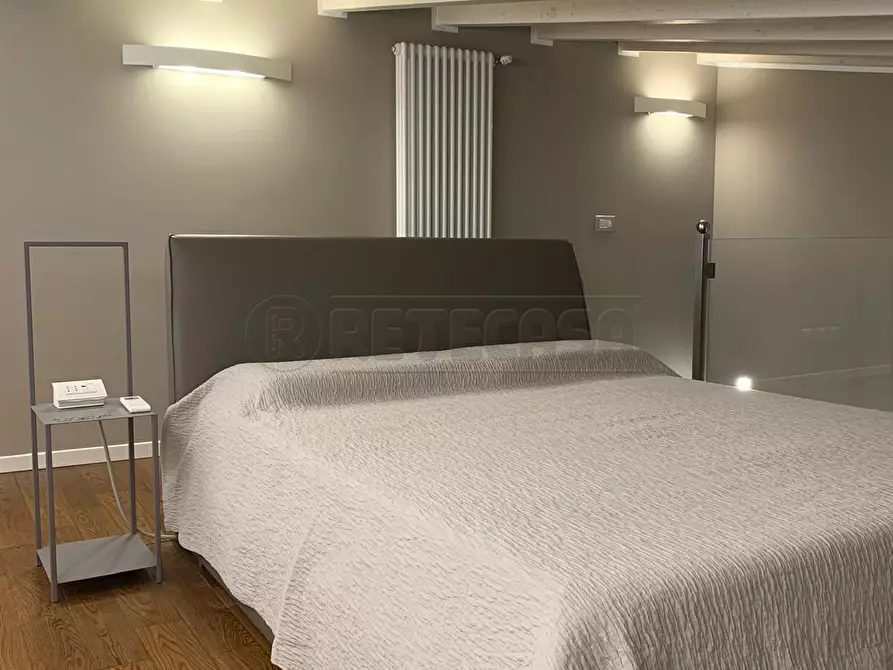 Immagine 21 di Appartamento in affitto  a Bergamo