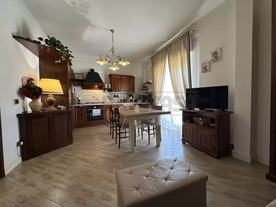 Immagine 14 di Palazzo in vendita  a Mazara Del Vallo