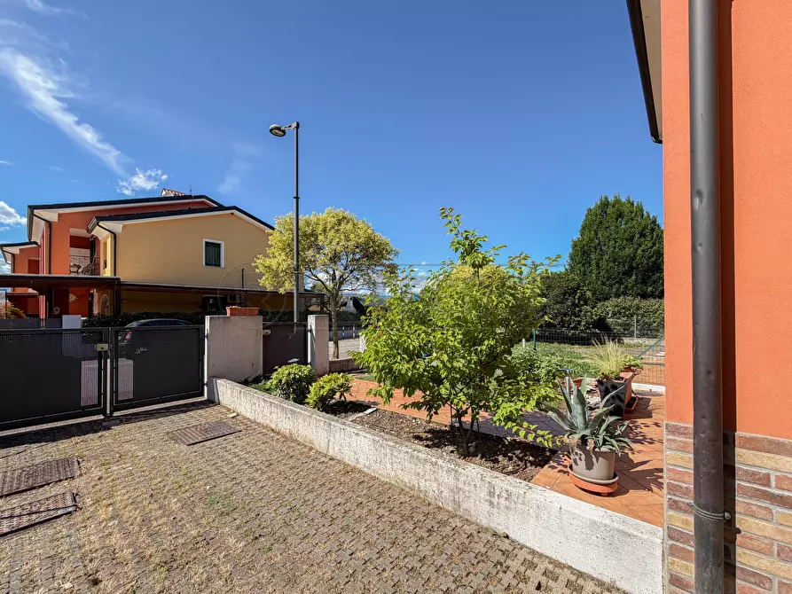 Immagine 47 di Porzione di casa in vendita  in Via Monte Summano a Costabissara