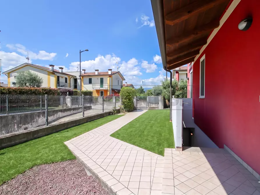 Immagine 17 di Appartamento in vendita  in Via Don Giulio 431 a Pozzoleone