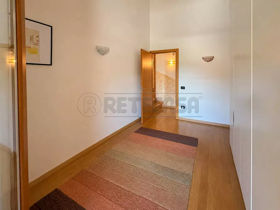 Immagine 17 di Porzione di casa in vendita  in Via Monte Summano a Costabissara