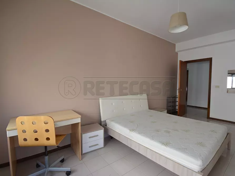 Immagine 18 di Pentalocale in affitto  in Via Santa Cecilia 82 a Messina