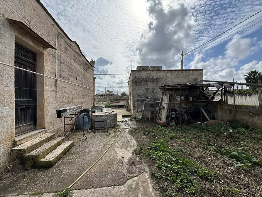 Immagine 25 di Villetta a schiera in vendita  a Marsala