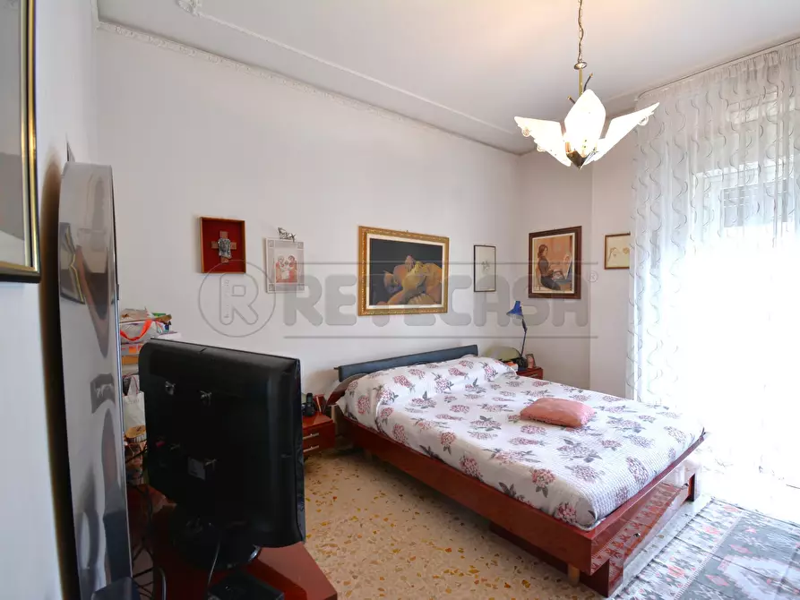 Immagine 12 di Quadrilocale in vendita  a Messina