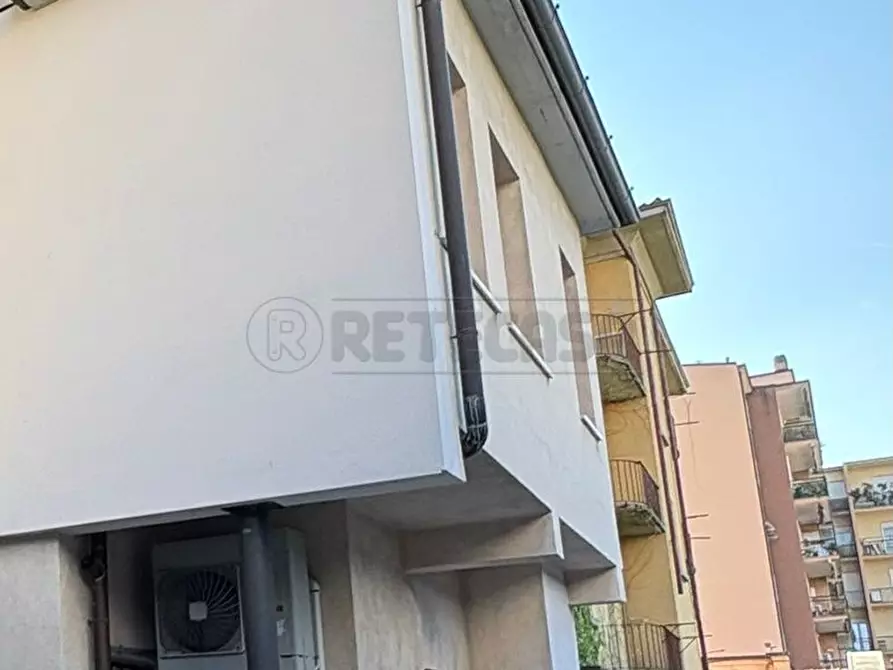 Immagine 35 di Trilocale in vendita  a Bergamo