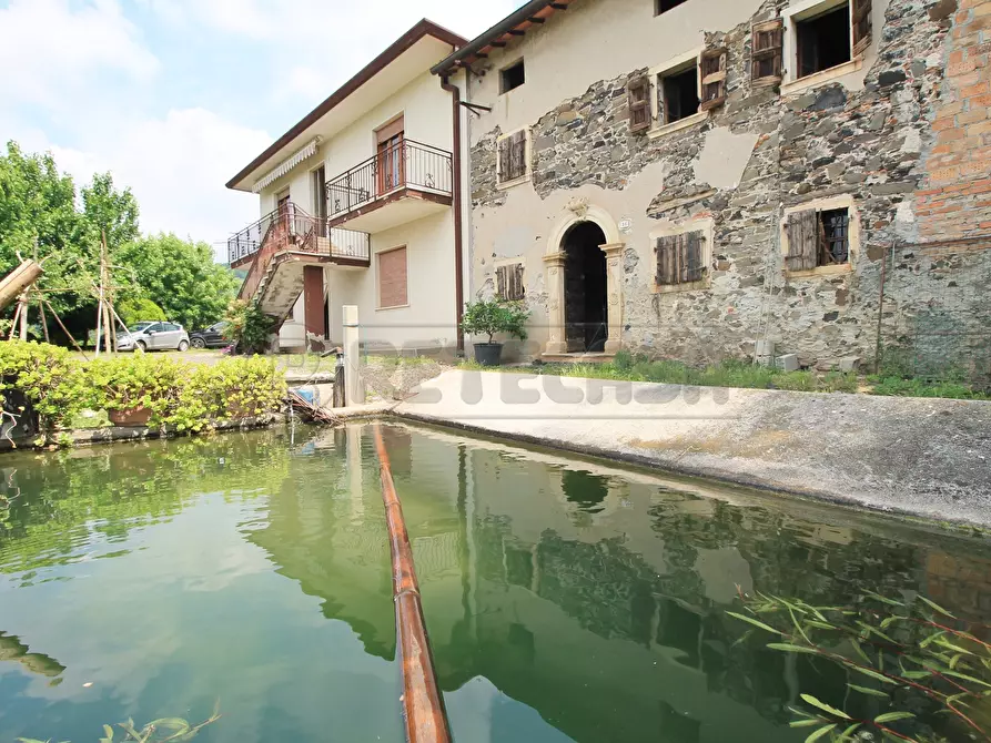 Immagine 1 di Rustico / casale in vendita  in Via Danesi di Sopra 50 a Montecchia Di Crosara