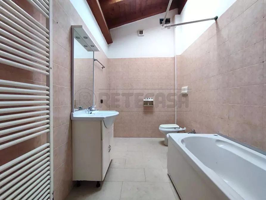 Immagine 8 di Appartamento in vendita  in Via Canova 6 a Gambellara