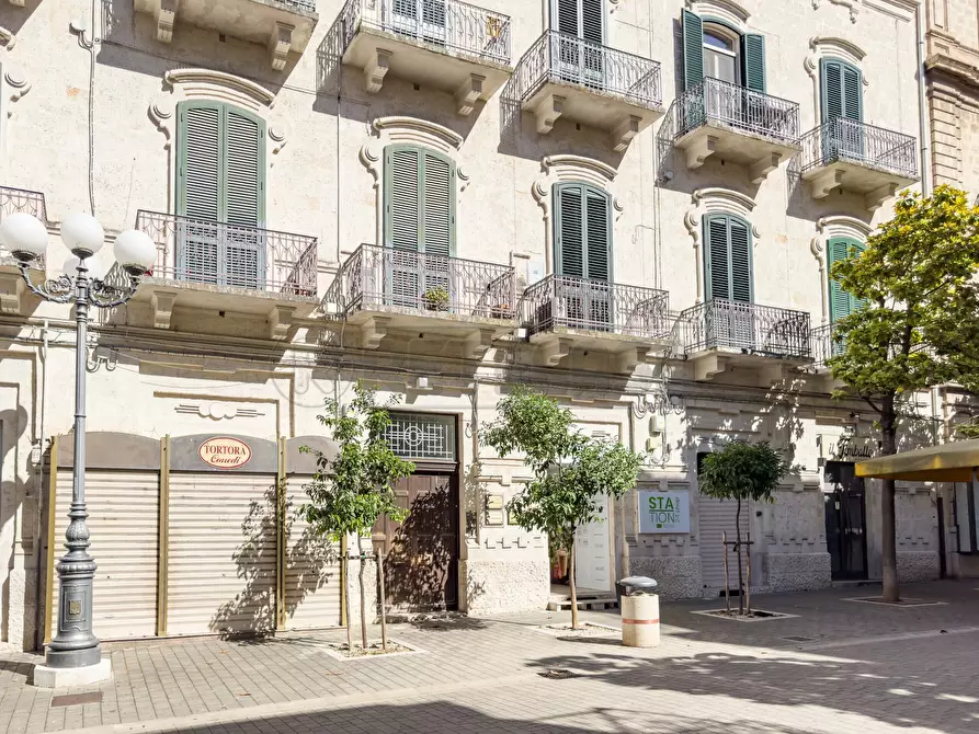 Immagine 12 di Bilocale in vendita  in Via Aldo Moro 31 a Bisceglie