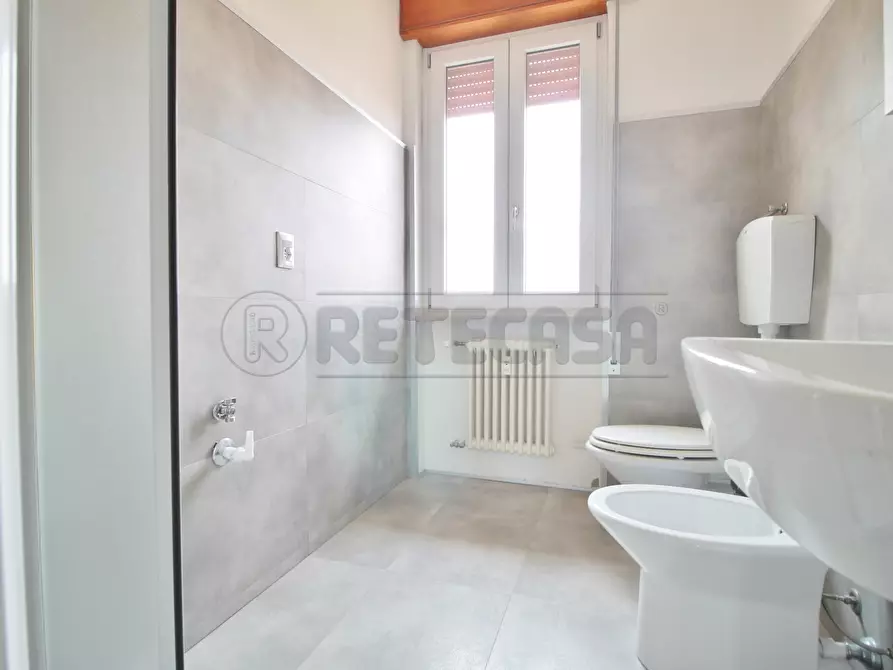 Immagine 11 di Bilocale in vendita  a Vicenza