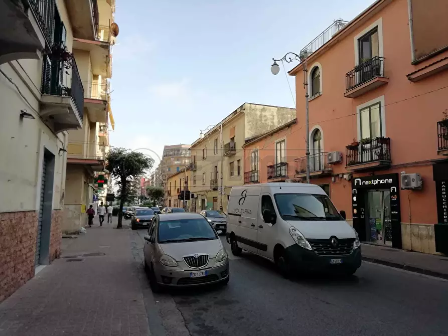 Immagine 1 di Locale commerciale in affitto  in Via Trento 179 bis a Salerno