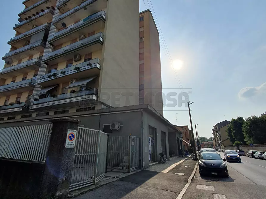 Immagine 10 di Trilocale in vendita  in Via del Giordano a Cremona