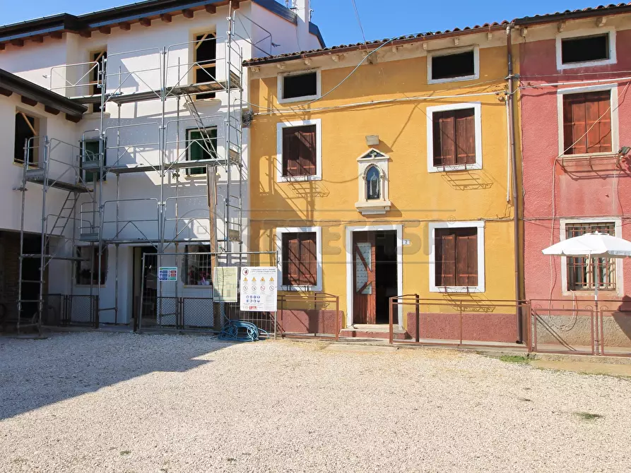 Immagine 1 di Rustico / casale in vendita  in Via Zolo 3 a Nogarole Vicentino