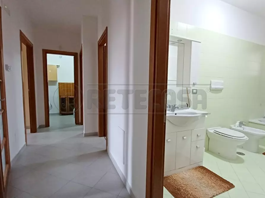 Immagine 15 di Pentalocale in affitto  in Via Padre Colombano a Capodrise