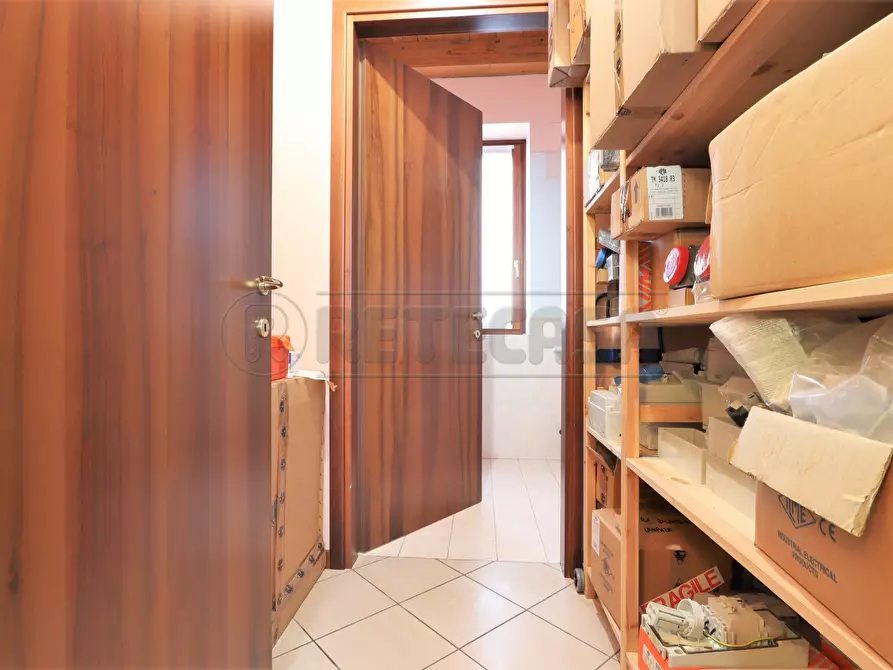 Immagine 13 di Ufficio in vendita  in Via Municipio a Longare