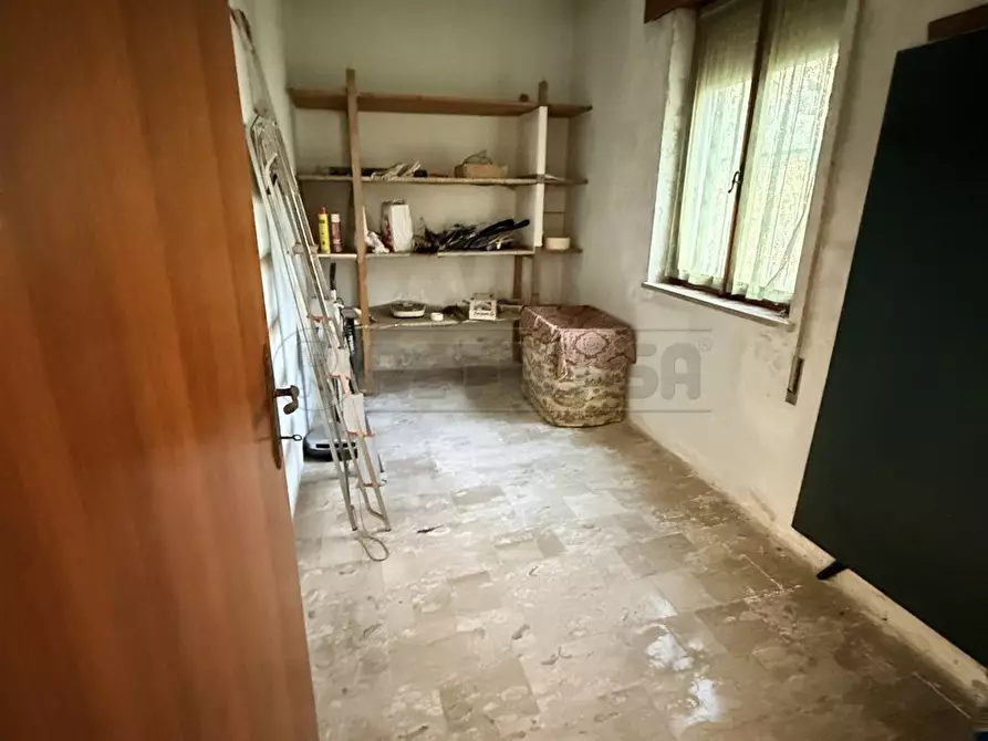 Immagine 5 di Porzione di casa in vendita  a Montebello Vicentino