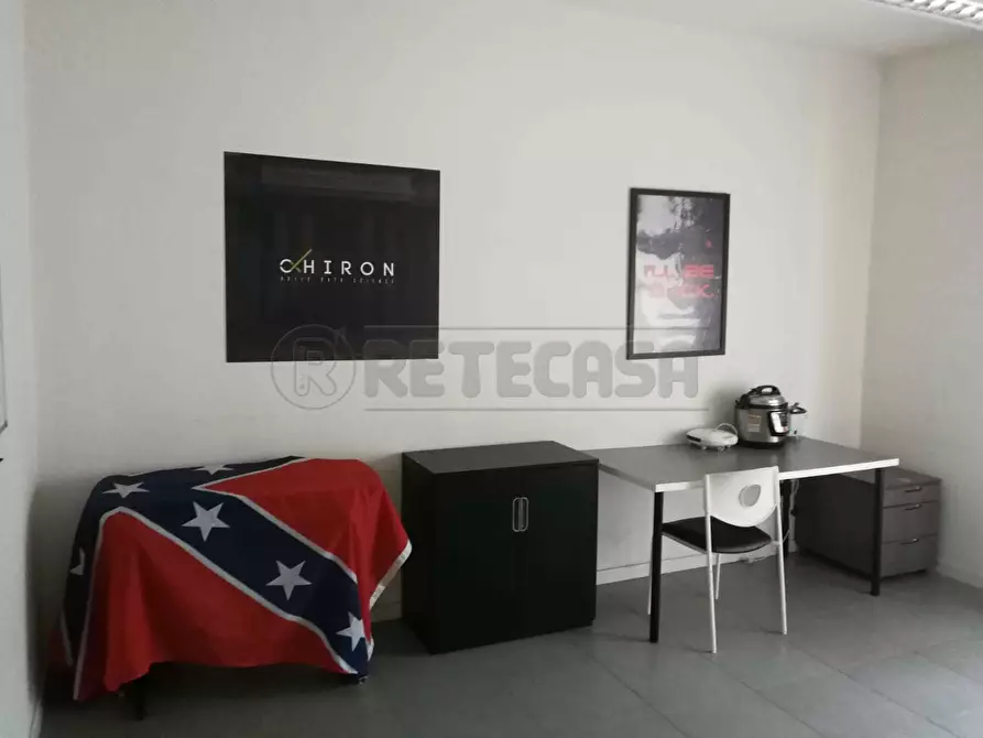 Immagine 9 di Ufficio in affitto  a Mirano