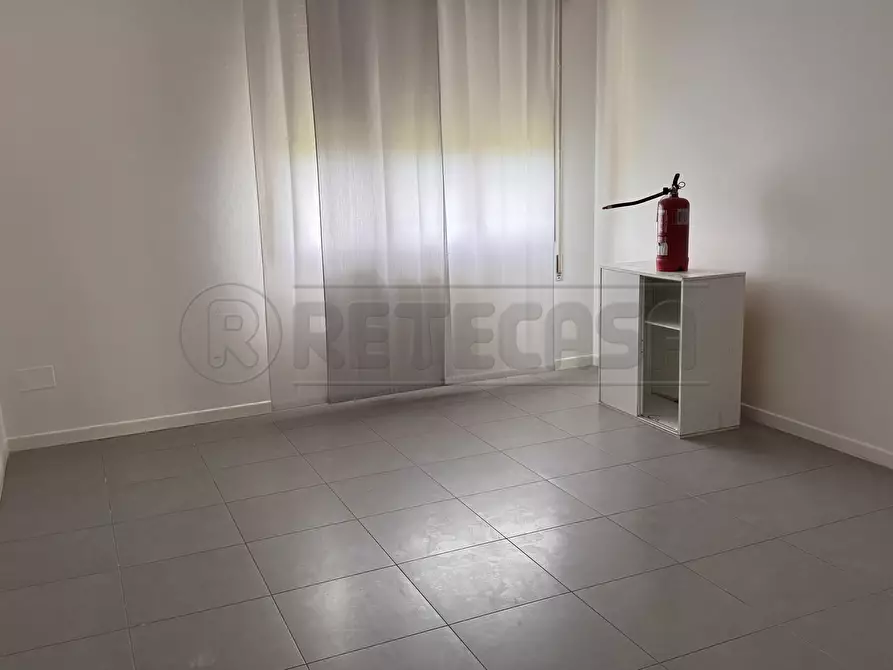 Immagine 15 di Ufficio in affitto  a Mirano