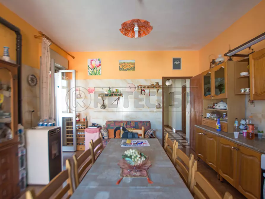 Immagine 23 di Pentalocale in vendita  in Via Febo 14 a Rometta