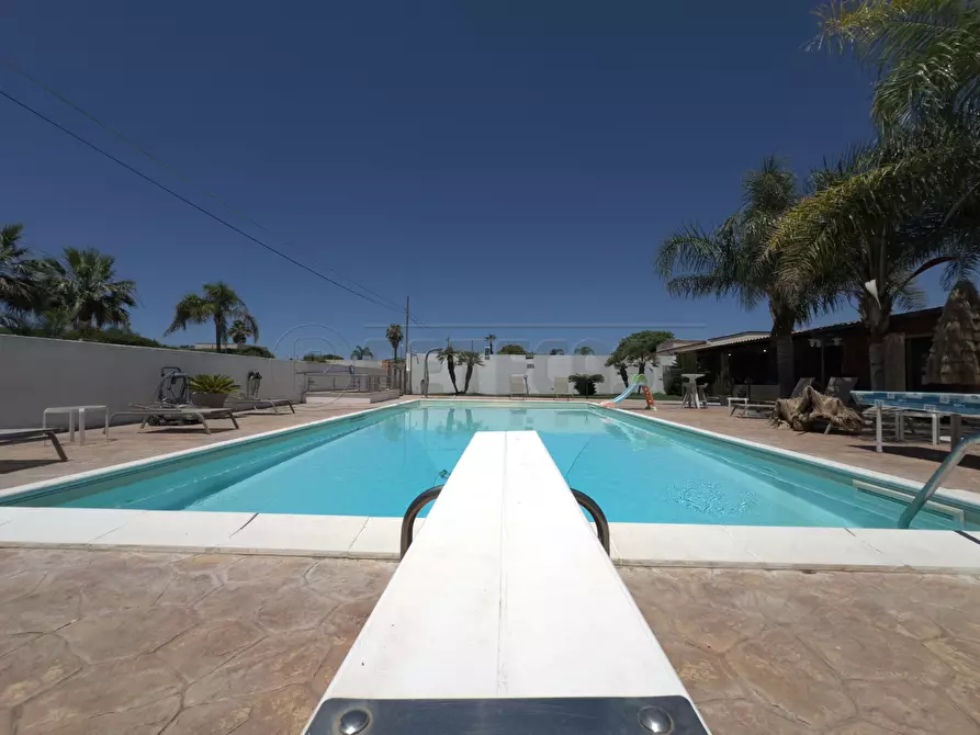 Immagine 2 di Villa in vendita  a Mazara Del Vallo