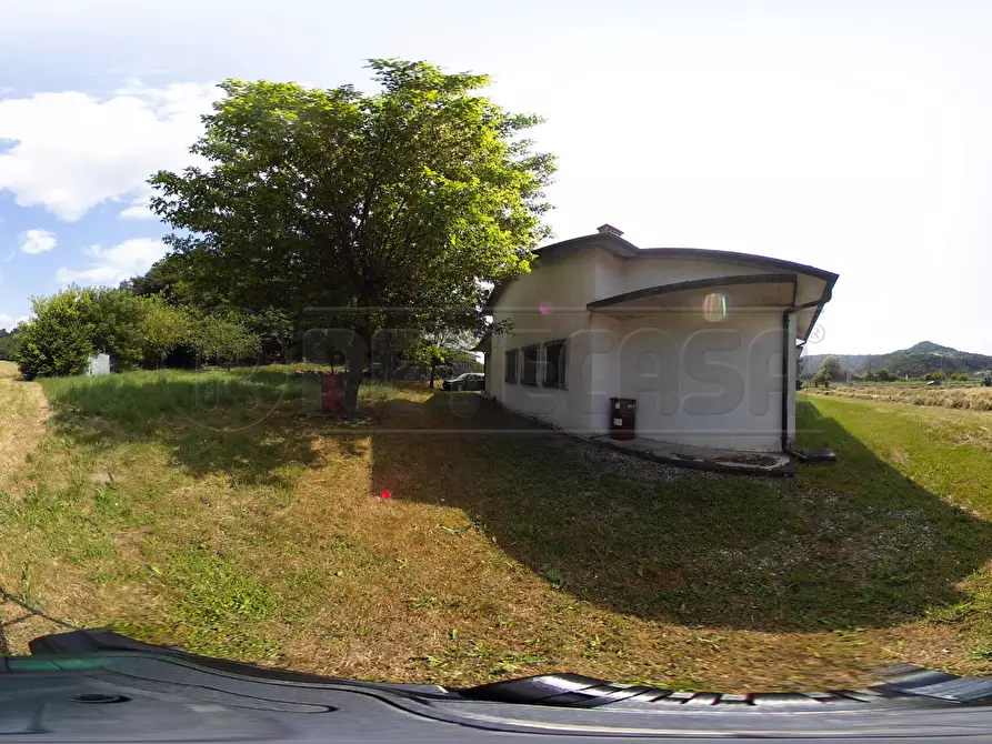 Immagine 38 di Trilocale in vendita  in Via Peschiera dei Muzzi a Sovizzo