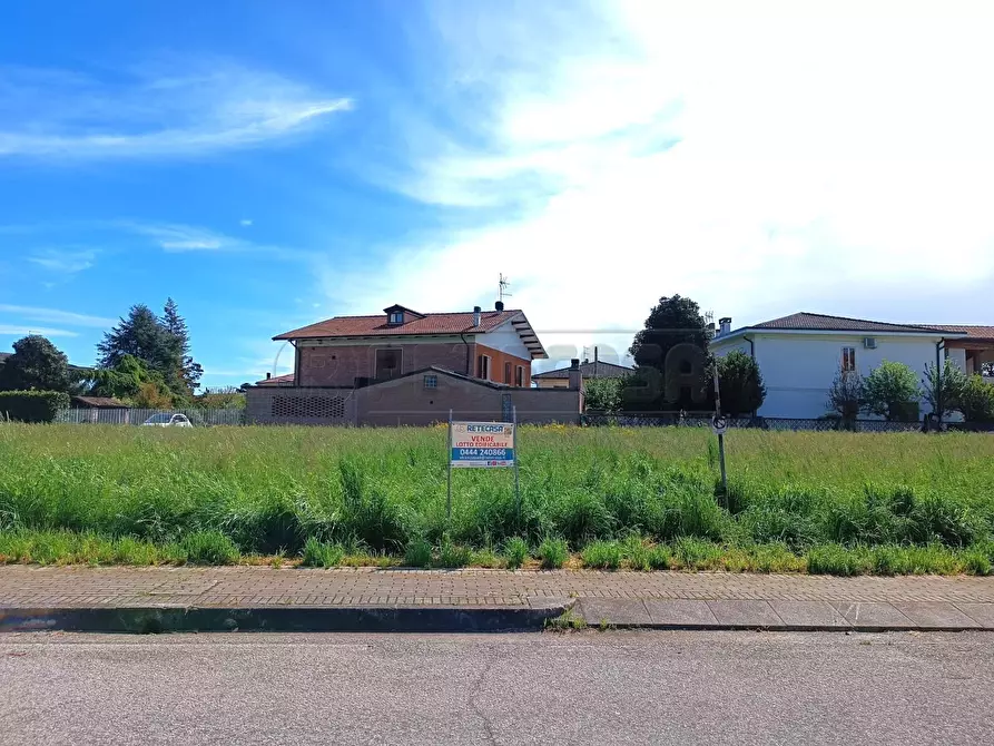 Immagine 3 di Terreno edificabile in vendita  in Via XXV Aprile a Nanto