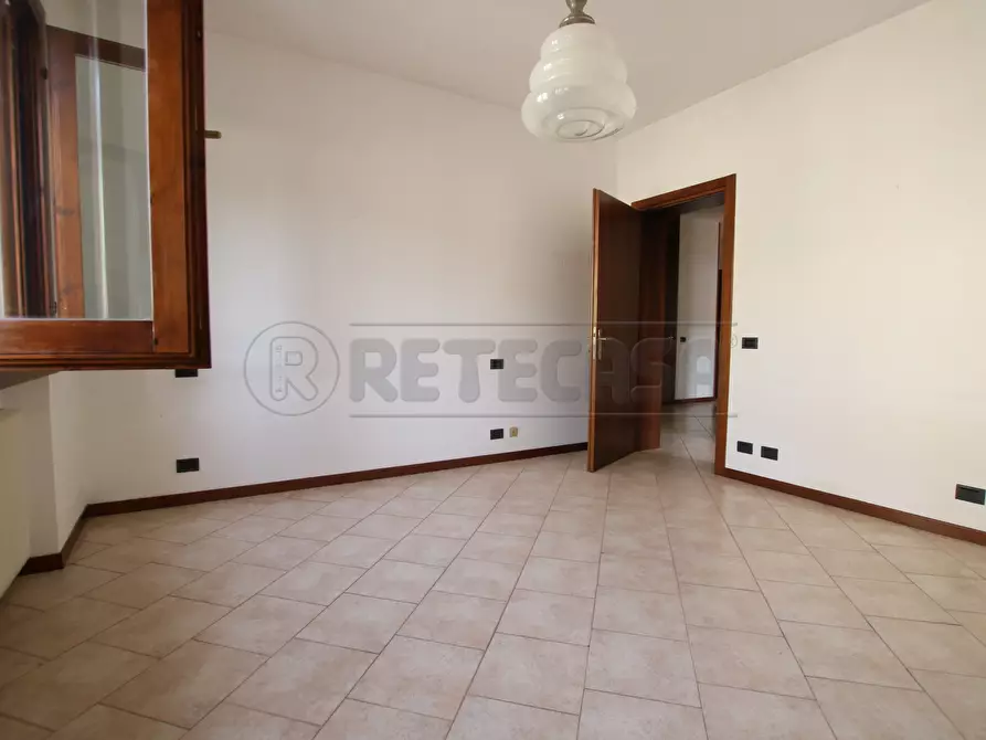 Immagine 38 di Porzione di casa in vendita  a Arcugnano