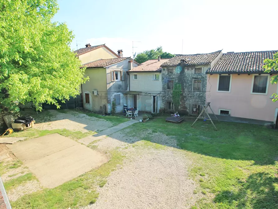 Immagine 38 di Casa semindipendente in vendita  in Via Monte Rosso 21 a Brendola