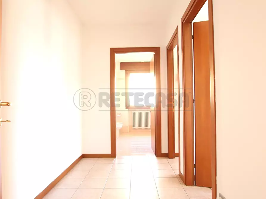 Immagine 4 di Bilocale in vendita  in Via Giovanni Falcone a Barbarano Mossano