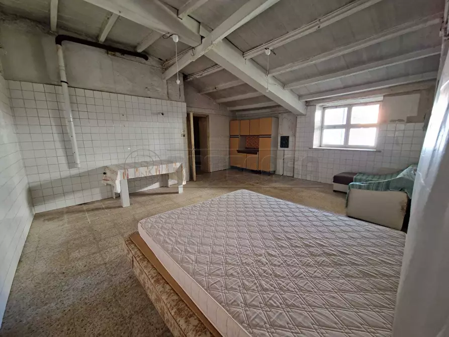 Immagine 25 di Rustico / casale in vendita  in Via L. Strina a Gabbioneta Binanuova