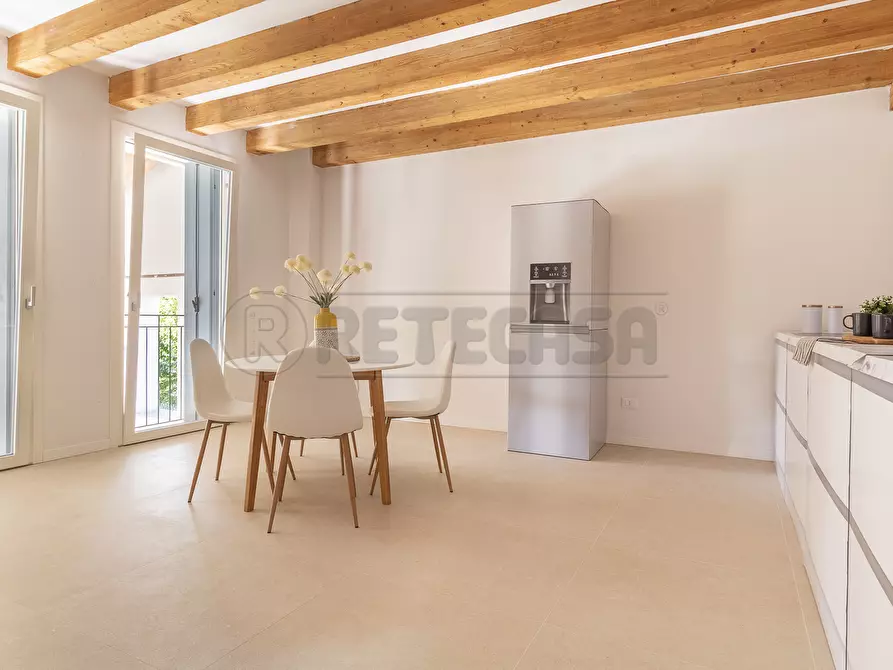 Immagine 6 di Bilocale in vendita  in Via Zuccola 37 a Bolzano Vicentino