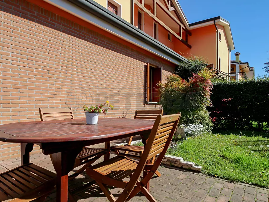 Immagine 13 di Bilocale in vendita  in Via Rocco Chinnici 23 a Bolzano Vicentino