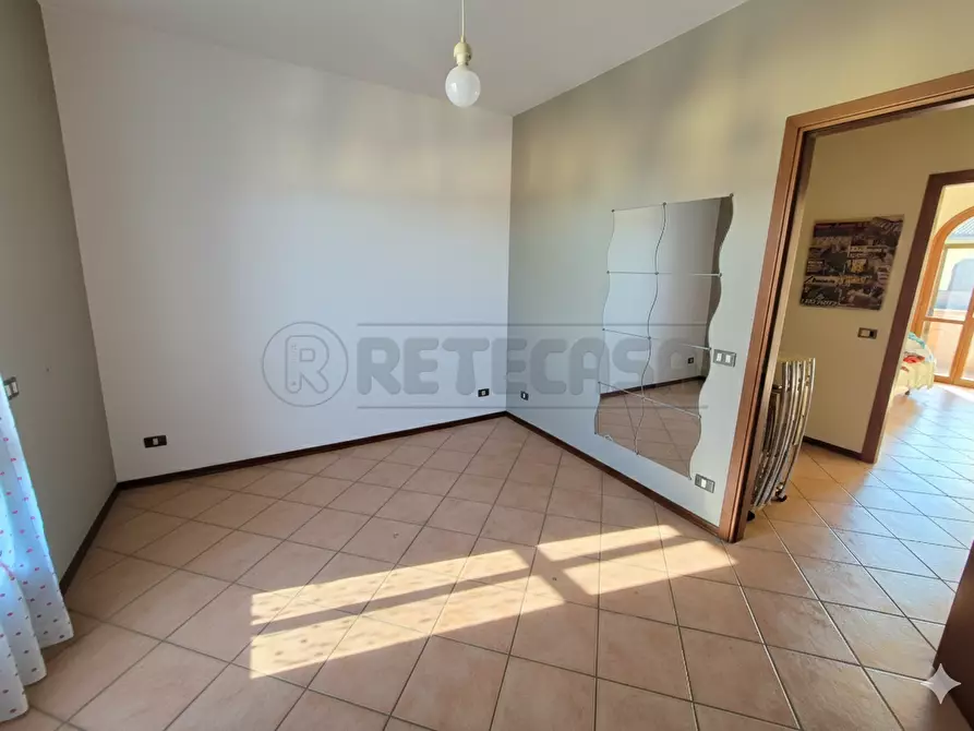 Immagine 18 di Villetta a schiera in vendita  in Via Arno a Sesto Ed Uniti