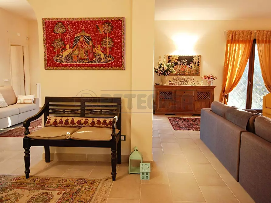 Immagine 12 di Villa in vendita  a Menfi