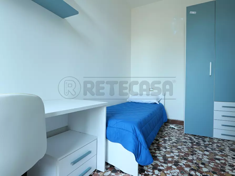 Immagine 4 di Stanza singola in affitto  in Corso Padova a Vicenza