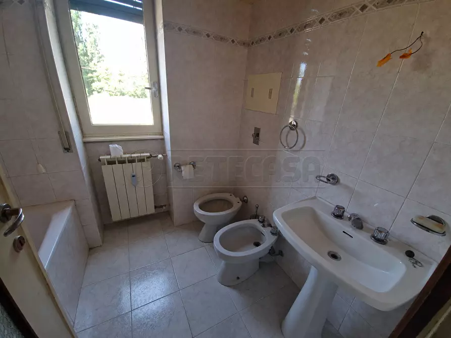 Immagine 11 di Trilocale in vendita  in Via Carlo Vittori a Cremona