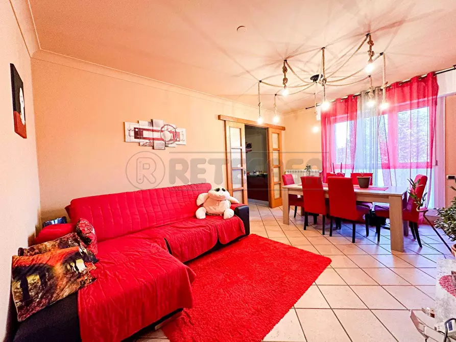 Immagine 1 di Quadrilocale in vendita  in Via Papa Giovanni XXIII a Desenzano Del Garda