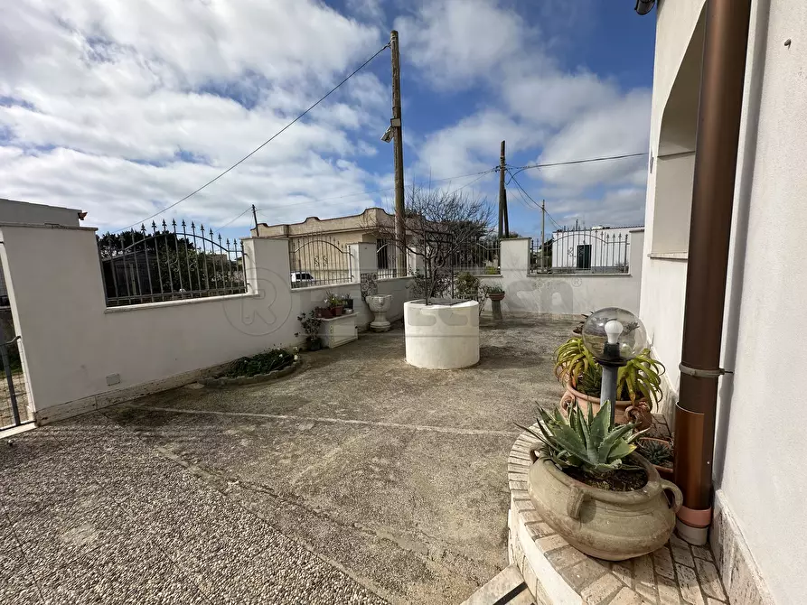 Immagine 5 di Villa in vendita  a Campobello Di Mazara