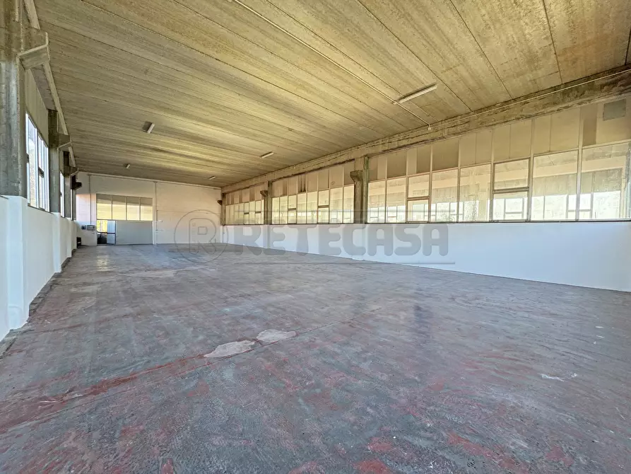 Immagine 3 di Magazzino in affitto  in Via Maglio di Sopra 19 a Cornedo Vicentino