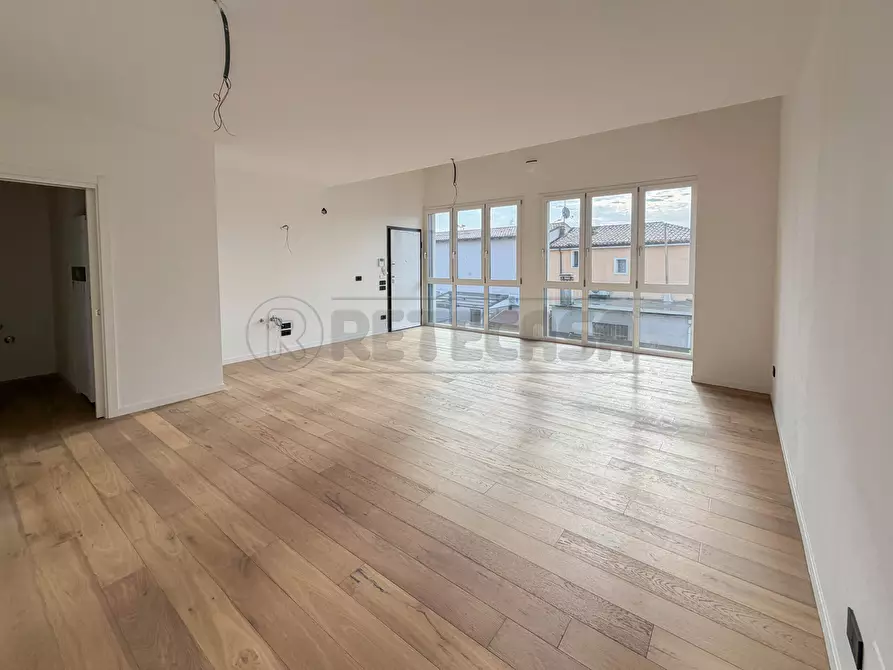 Immagine 5 di Appartamento in vendita  in Via F. Magellano a Creazzo