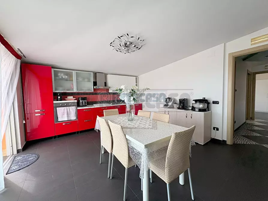 Immagine 1 di Mansarda in vendita  in Via Nicola Gaglione a Marcianise