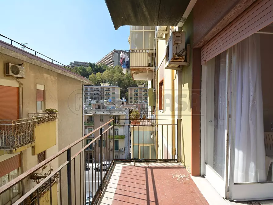 Immagine 23 di Quadrilocale in vendita  in Via Pietro Castelli 54 a Messina