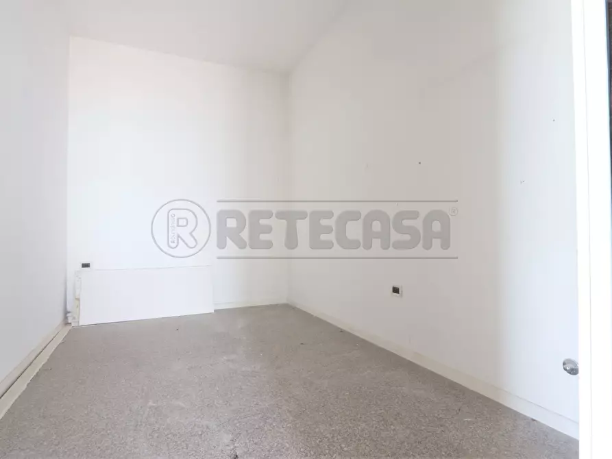 Immagine 14 di Ufficio in vendita  in Via delle Ginestre a Camisano Vicentino