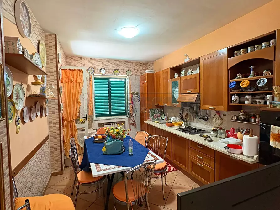 Immagine 3 di Pentalocale in vendita  in Via de Sanctis a Marcianise